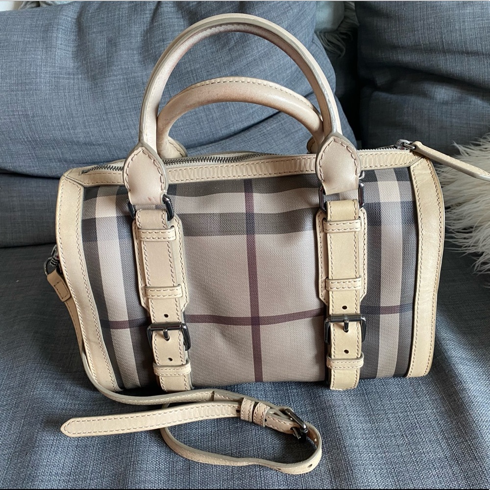 burberry boston handbag authentic classic pattern